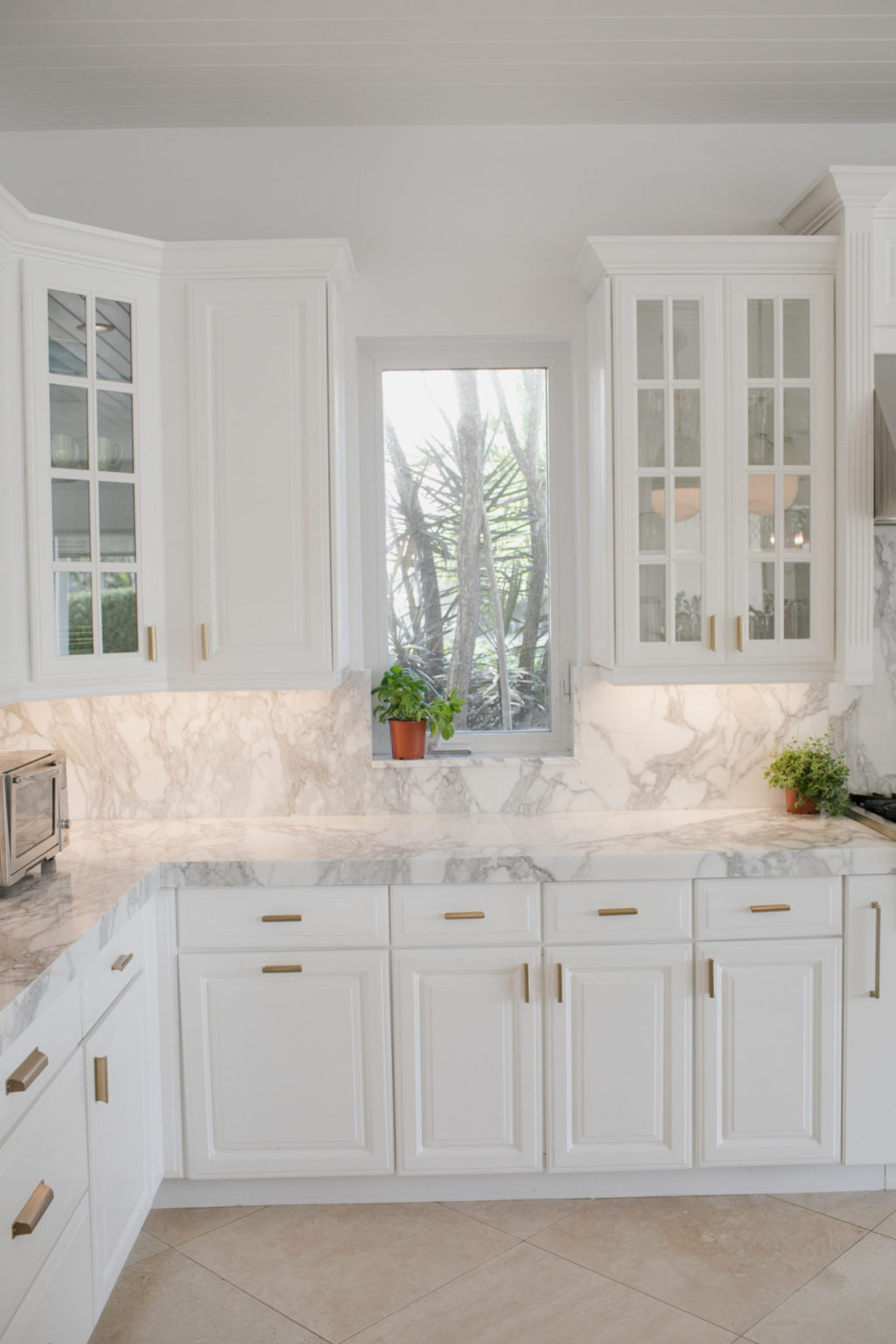 CONTEMPORARY CLASSIC: PALM BEACH GARDENS - Krista + Home