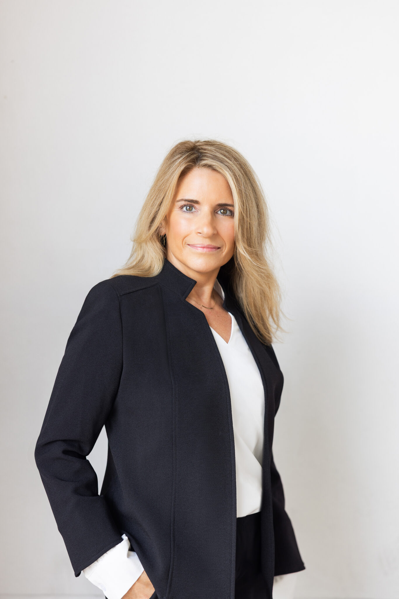 JODI KALINIAK HEADSHOT